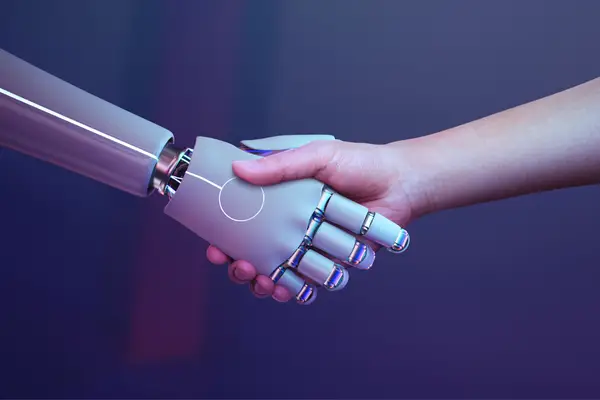 ההיסטוריה של צעצועי המין העידן הדיגיטלי לחיצת ידיים בין אדם לרובוט